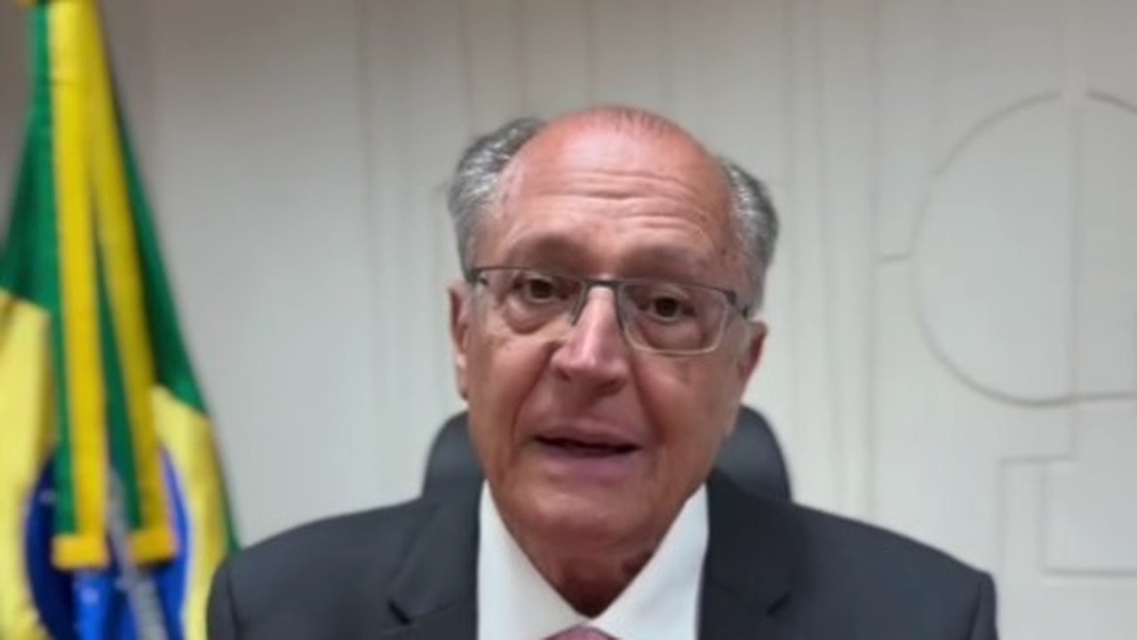 Empresariado paulista pressiona, e Alckmin defende diálogo sobre fim da escala 6x1