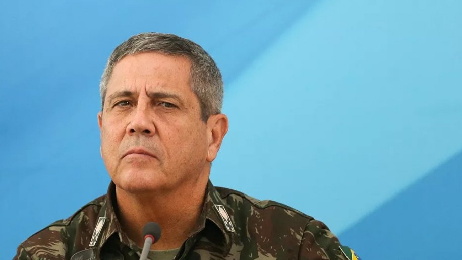 Um general fanfarrão