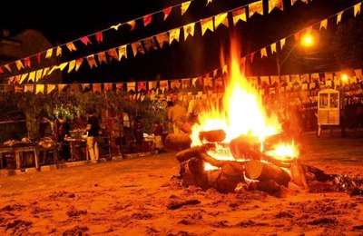 Em tempo de festas juninas, campanha alerta sobre risco de queimaduras