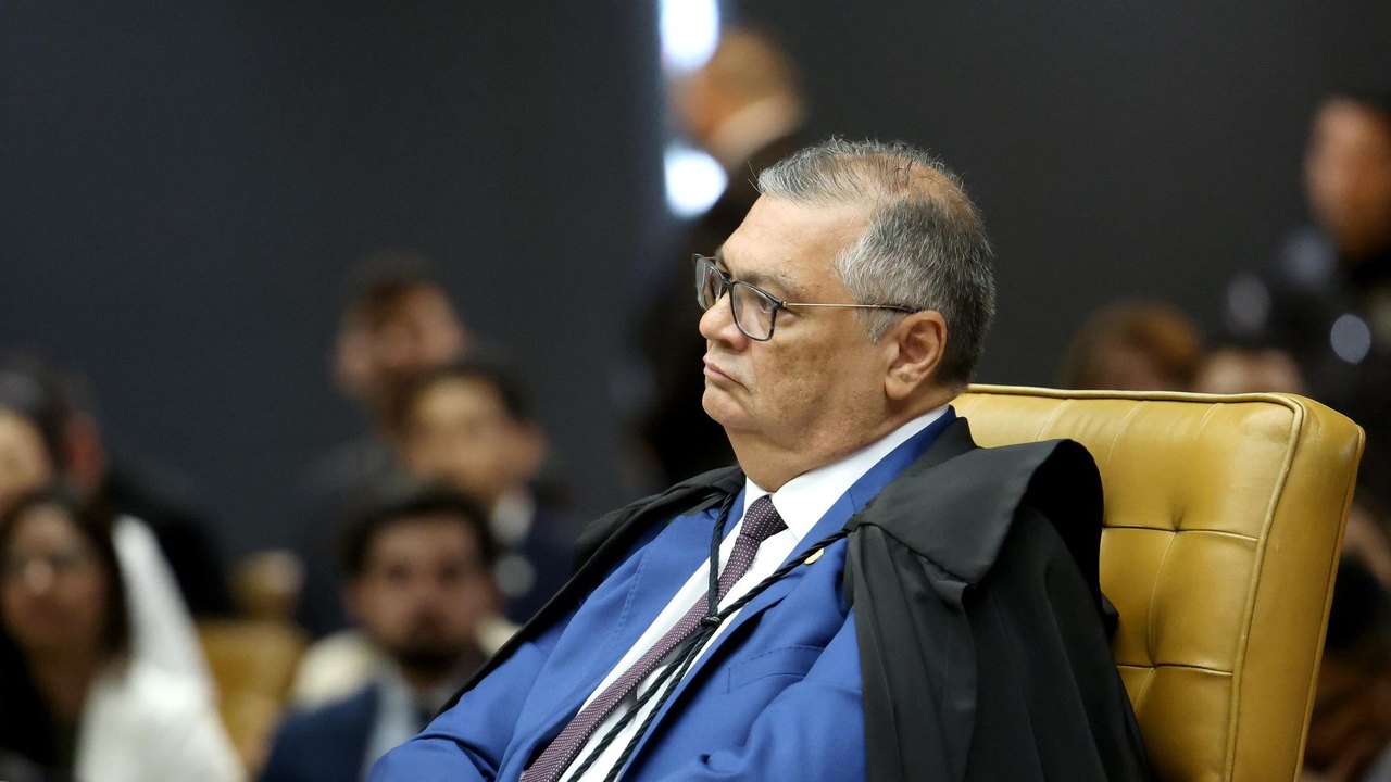 PT pede ao STF abertura de inquérito sobre possível interferência estrangeira na eleição