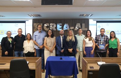 Parceria entre Cesmac e CREA-AL amplia acesso à qualificação profissional para associados e familiares