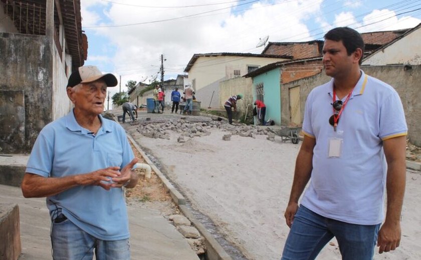 Programa Meu Bairro Melhor avança na comunidade Castro Alves