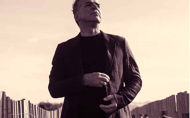 Villeroy lança novo álbum e estreia tour em Portugal