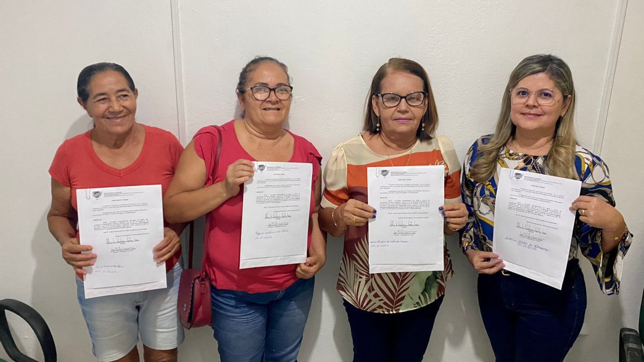 Prefeitura de Santana do Mundaú e FUPA entregam concessão de aposentadorias