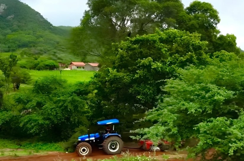 Prefeitura de Pão de Açúcar fortalece agricultura familiar com Programa de Aração de Terras