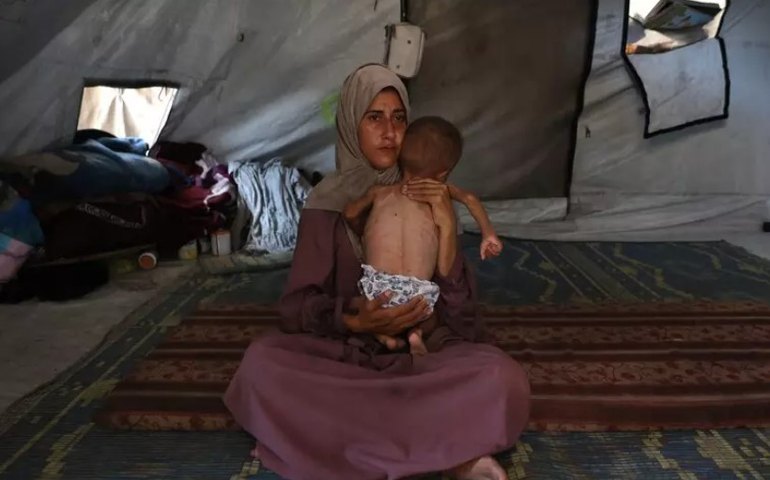 Mães de Gaza estão 'exaustas' pela fome