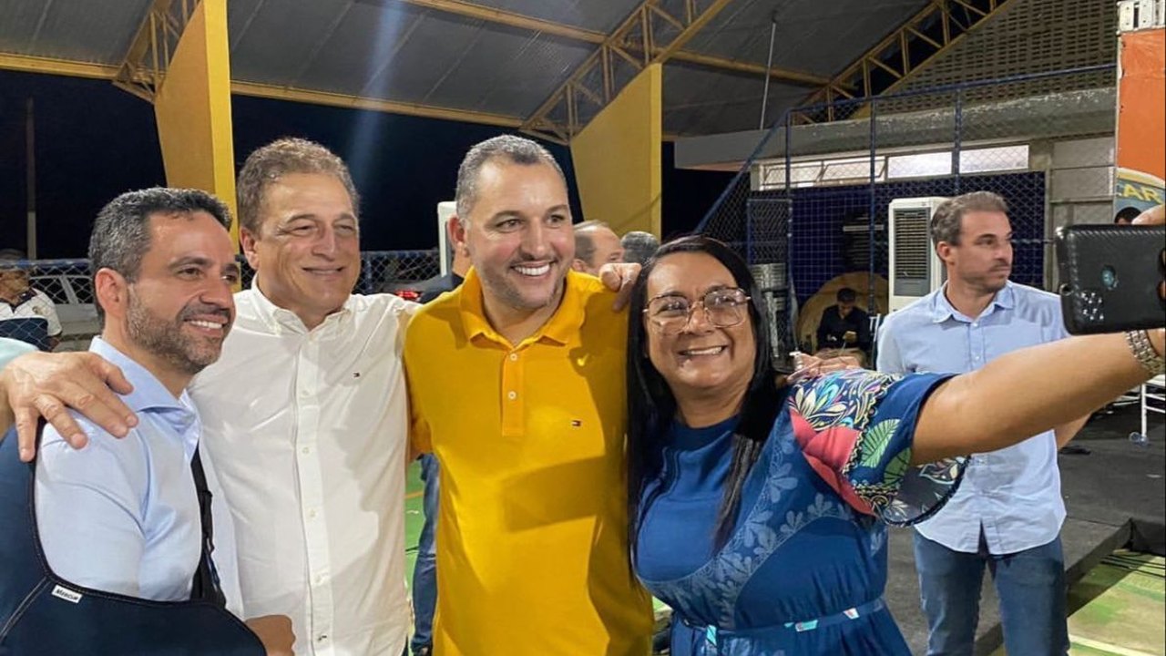 Deputado Galba Novaes participa de solenidade em Campestre e prestigia última noite do Polo Tabuleiro em Maceió