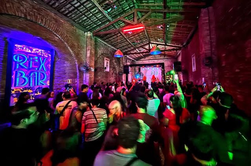 Semana do Natal no Rex Bar tem festas, shows e programação diversa em Maceió
