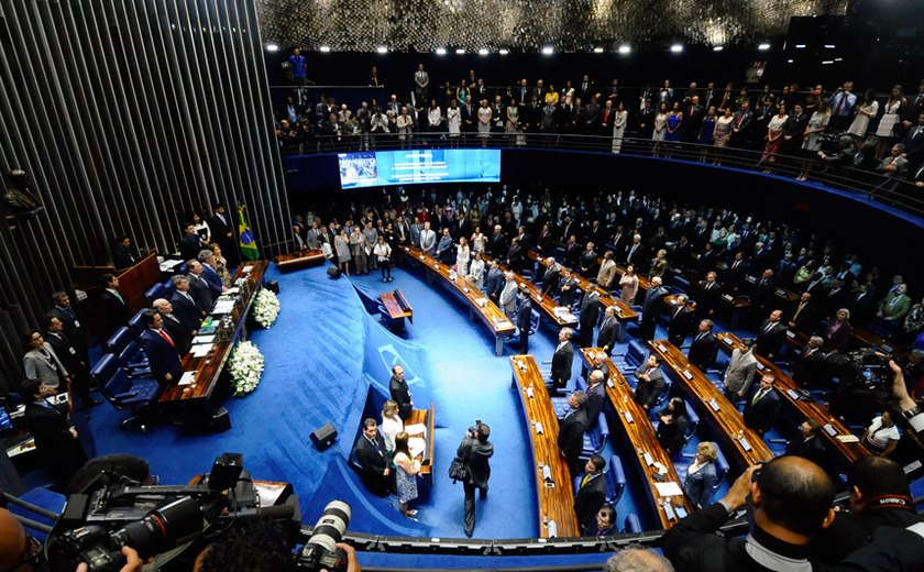 Fim da reeleição e mandato de 5 anos entram em debate no Senado