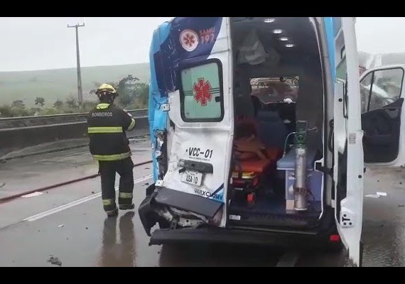 Socorristas recebem alta após acidente durante atendimento em Rio Largo