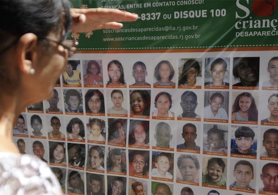 Participação da sociedade na política de busca por desaparecidos é tema de debate