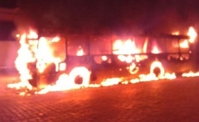 Apesar de ataques, ônibus circulam normalmente em Maceió
