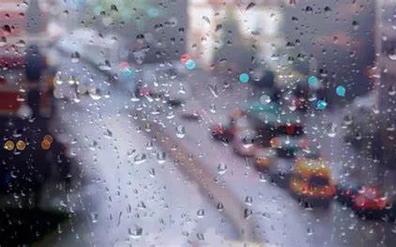 São Paulo amanhece com chuva e alerta de temporais; saiba até quando vai durar