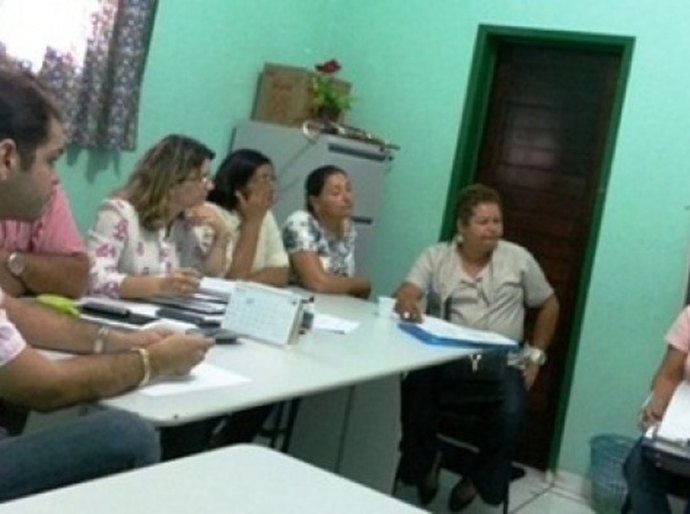 Estrela de Alagoas reajusta salario para trabalhadores da Educação