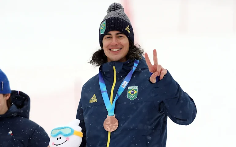 Após bronze inédito, Zion sonha com Jogos de Inverno de 2026 na Itália