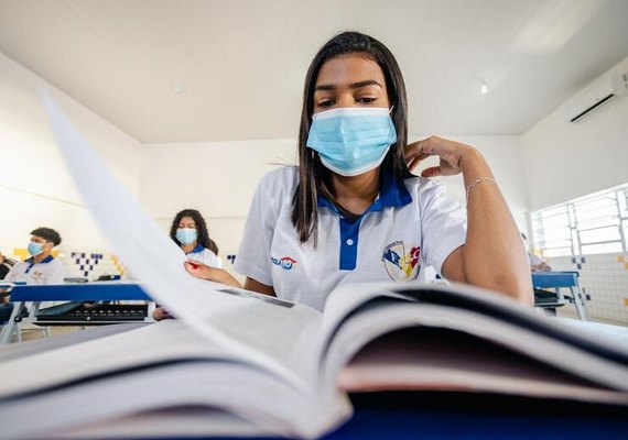 Cartão Escola 10: entenda cronograma de pagamento das bolsas para alunos da rede pública estadual