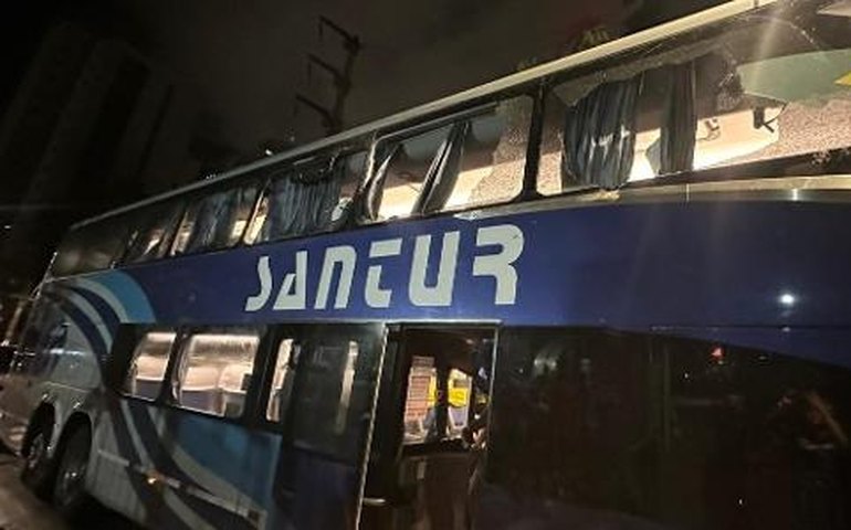 Justiça Desportiva pune Sport por ataque a ônibus do Fortaleza