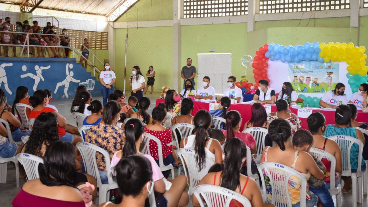 São José da Laje entrega 354 cartões do Cria, cerca de 650 mamães já foram contempladas no município