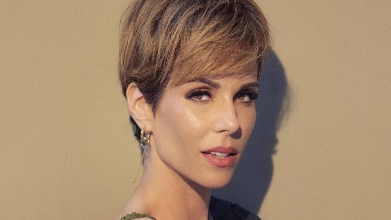 Ana Furtado, que venceu o câncer de mama, fala sobre importância do Outubro Rosa