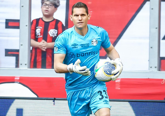 Cruzeiro anuncia rescisão do contrato do goleiro Rafael Cabral