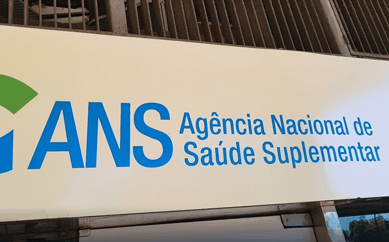 ANS suspende comercialização de 32 planos de saúde