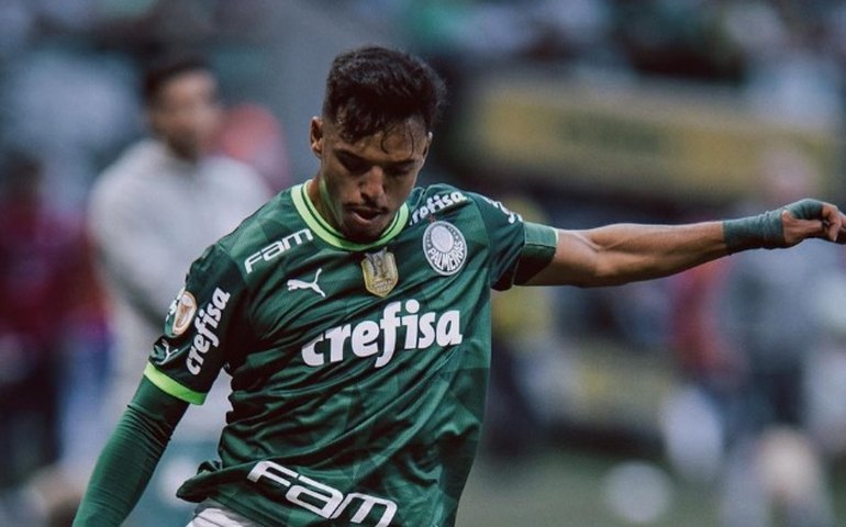 Gabriel Menino trata dores na reapresentação do Palmeiras, mas não tem lesão