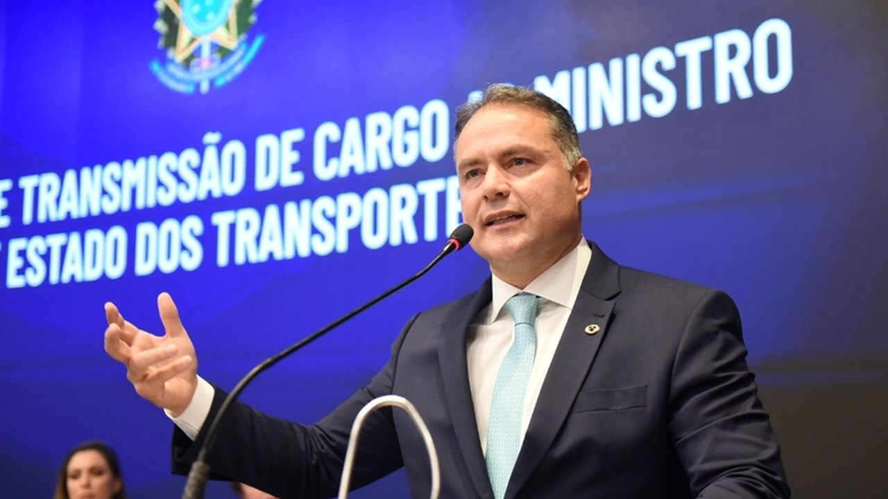 Renan Filho toma posse no Ministério dos Transportes; Leia discurso
