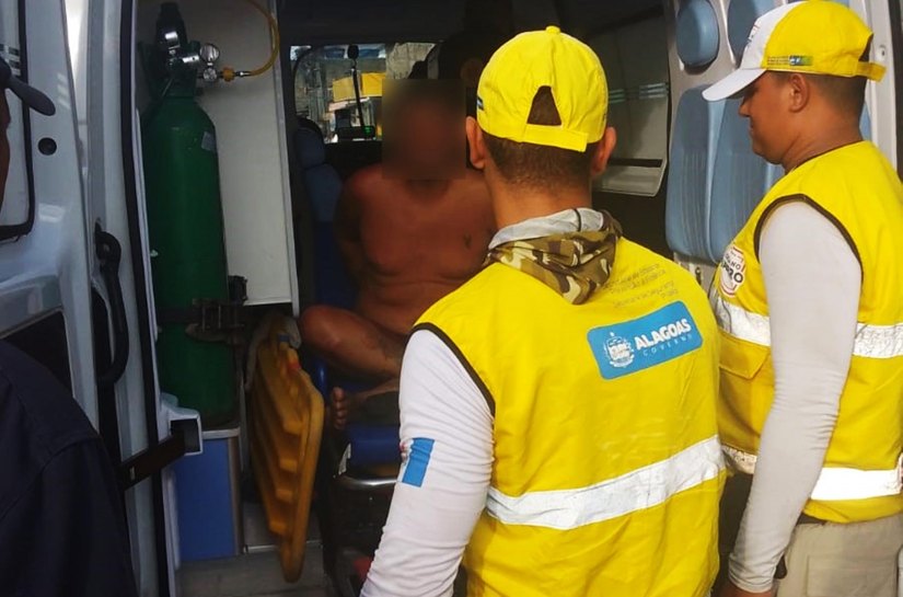 Agentes do Ronda no Bairro encaminham paciente em surto para o Hospital Portugal Ramalho