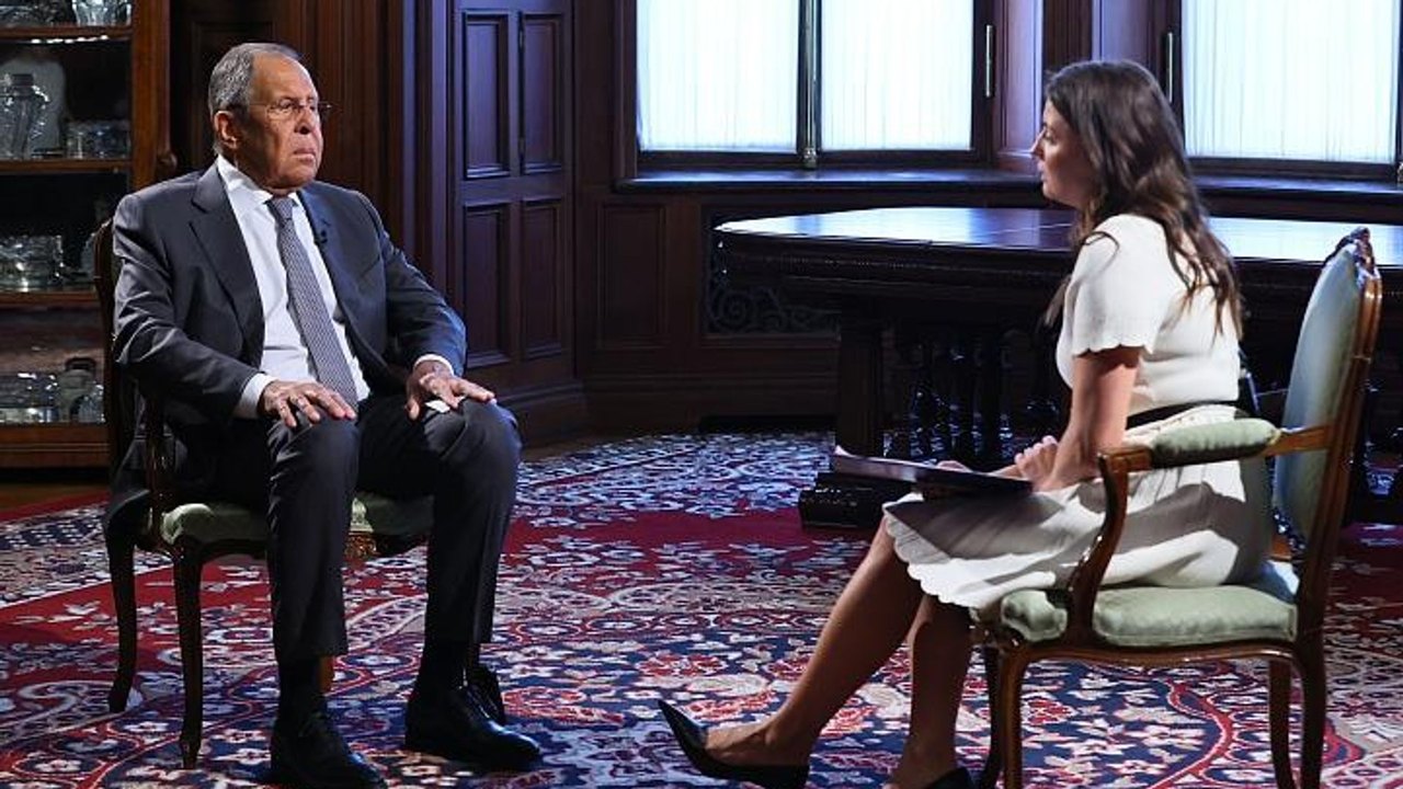 Lavrov promete endurecer métodos contra apoio ocidental a Kiev