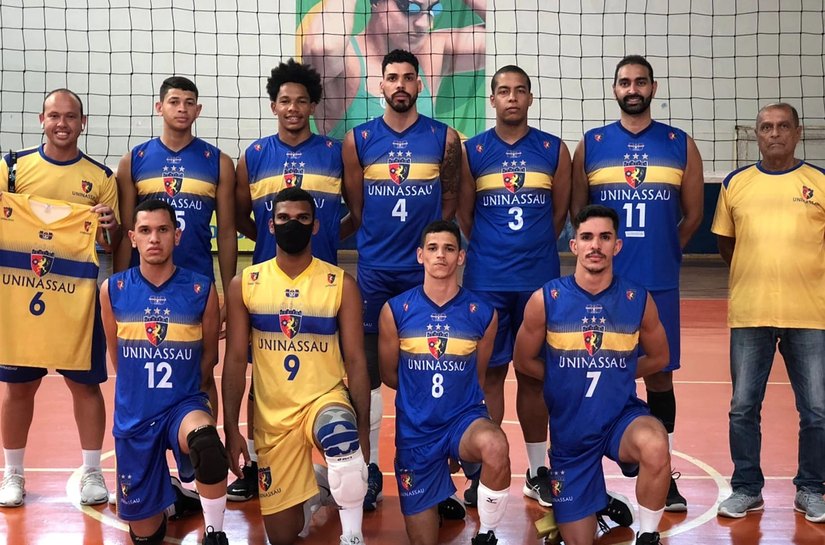 Voleibol masculino da UNINASSAU Maceió vence partida no JUBs