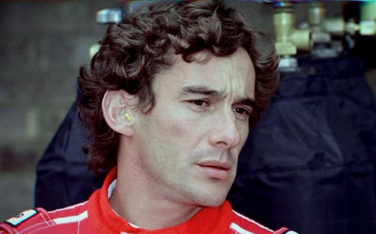 Memorial de Ayrton Senna é vandalizado em Ímola, na Itália
