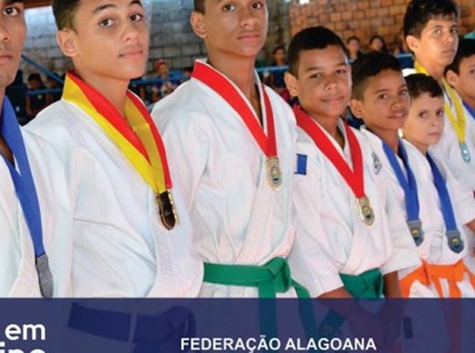 Projeto Karate Coruripe prepara atletas na Copa Maceió Interestilos