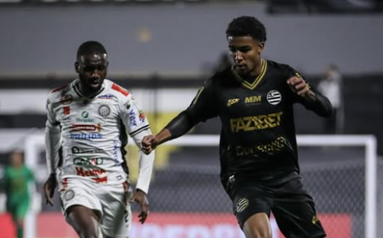 Athletic-MG bate o Operário-PR na Série B com gol no último lance e protagonismo do VAR