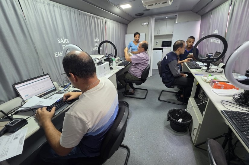 Usuários do Centro Pop 1 são beneficiados com emissão do título de eleitor