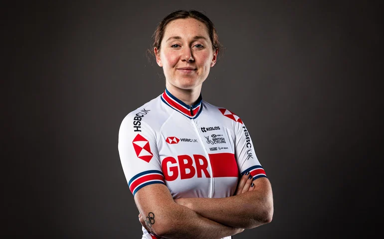 Bicampeã olímpica Katie Archibald deixa o ciclismo para se dedicar à enfermagem