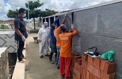 IML inicia sepultamento de corpos não reclamados 