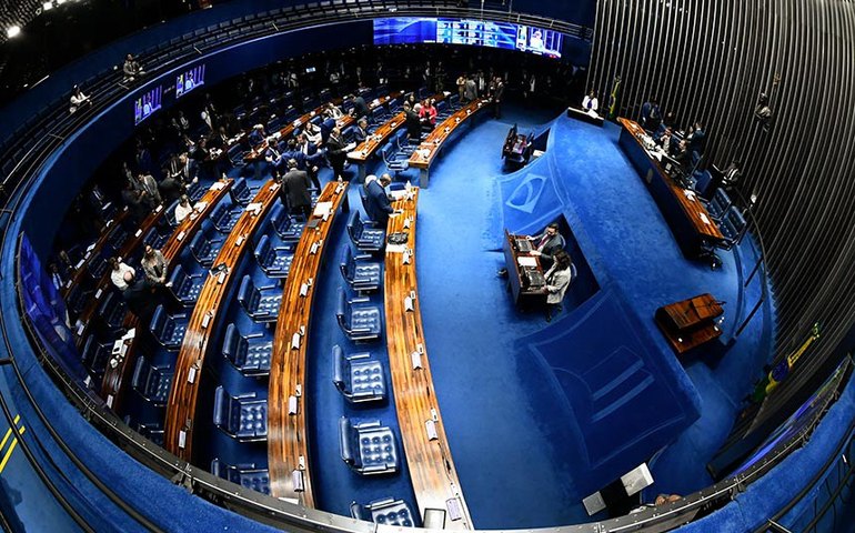 Senado vota MP de benefício fiscal para setor aéreo de passageiros nesta quarta