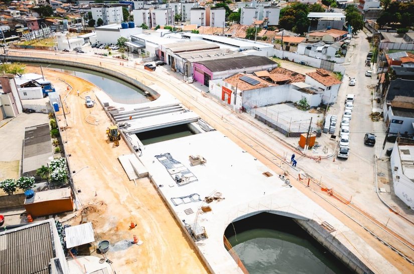 Parque Linear da Av. Humberto Mendes avança com 52% das obras concluídas