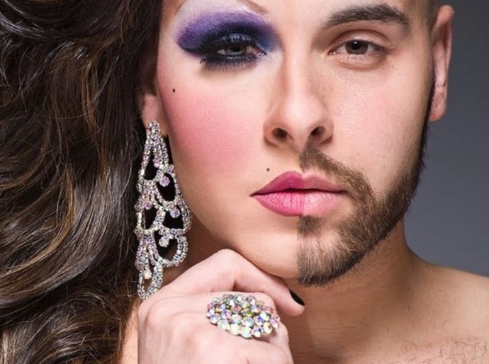 Cartilha orienta sobre nome social de travestis e transexuais
