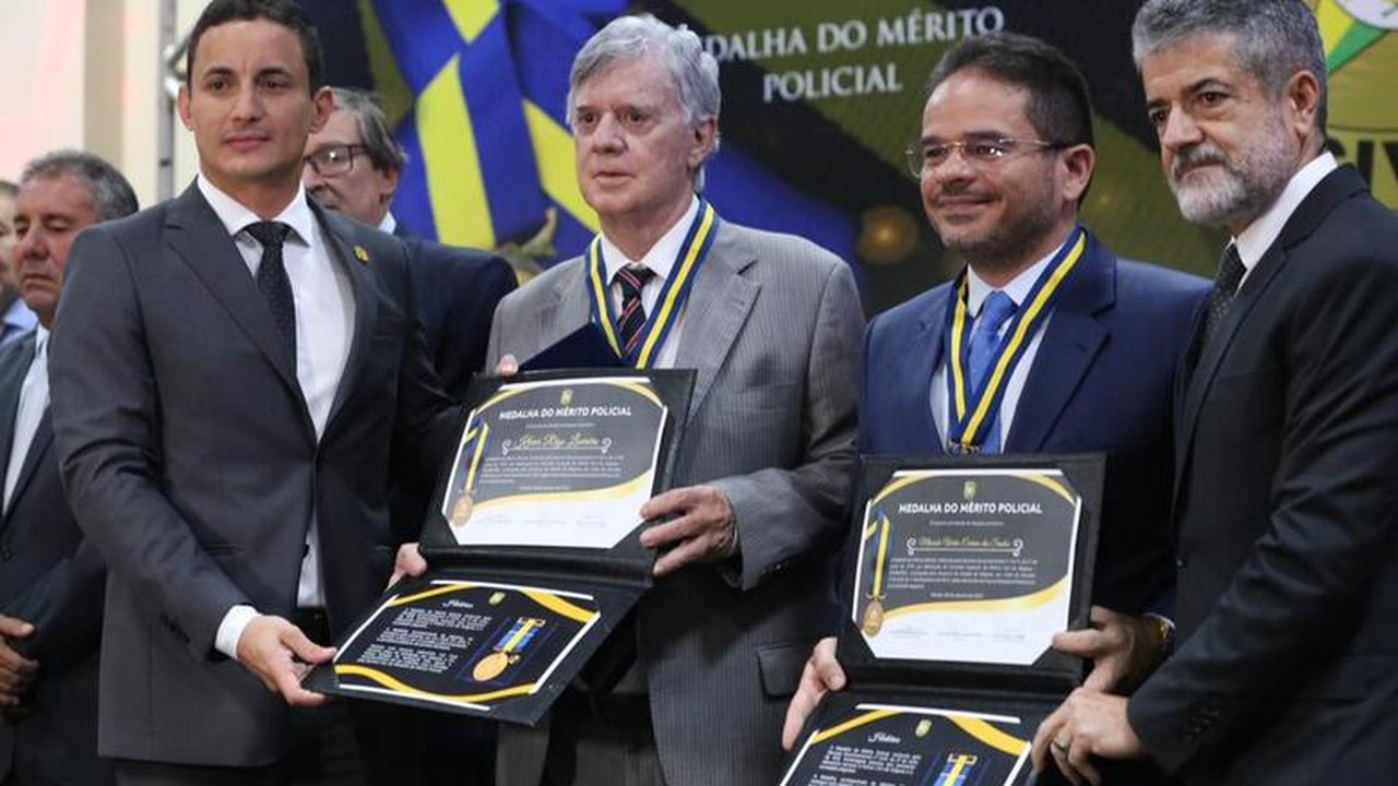 Emoção e reconhecimento na entrega de medalhas do Mérito Policial e de Honra ao Mérito Policial Anderson Lima