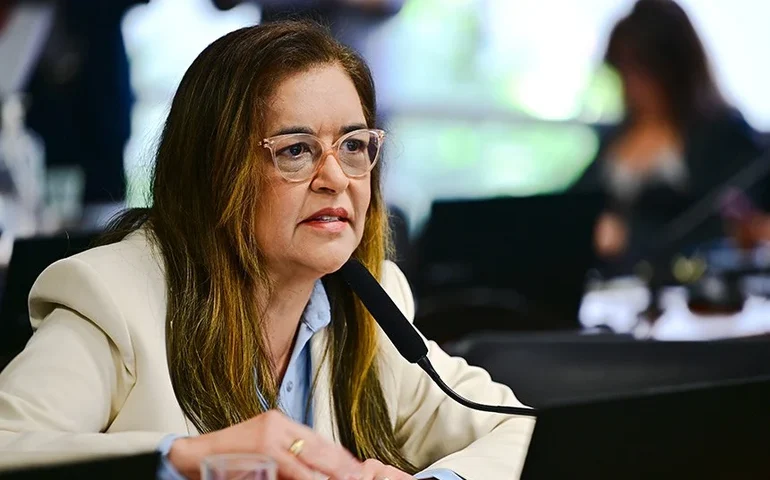 Programa de cuidado para pais atípicos é aprovado pela CAS