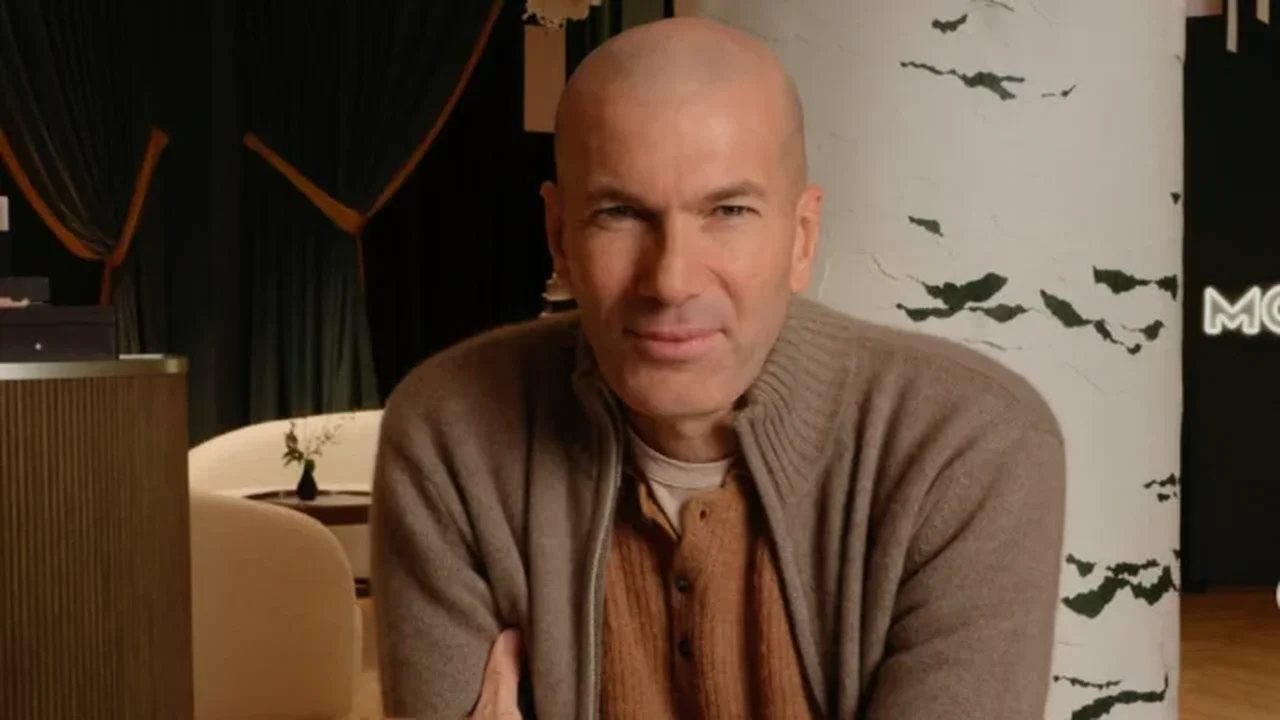 Zidane é o novo técnico da França até 2030, diz jornalista