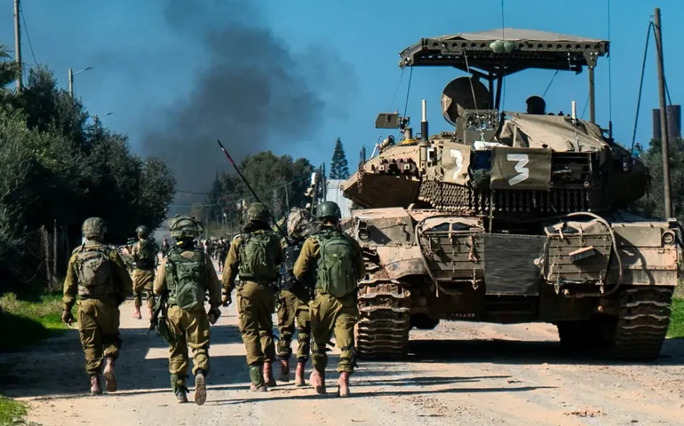 Palestino deslocado 12 vezes pela guerra em Gaza reage a nova ordem de retirada dada por Israel: 'já não consigo mais'