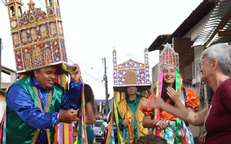 Filho do saudoso Mestre Verdelinho realiza sonho de família lançando grupo de guerreiro