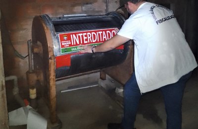 Vigilância Sanitária interdita lavanderia de motel no Trapiche