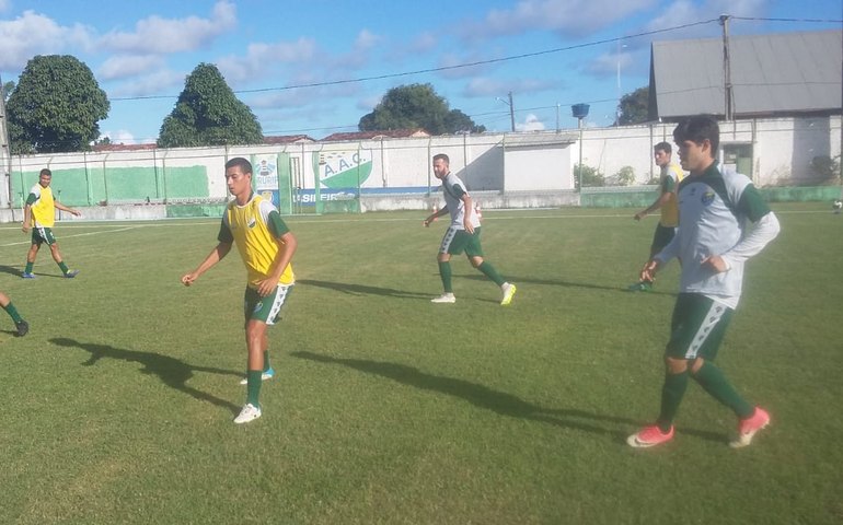 Final dos trabalhos preparativos e concentração para enfrentar o Jacyobá