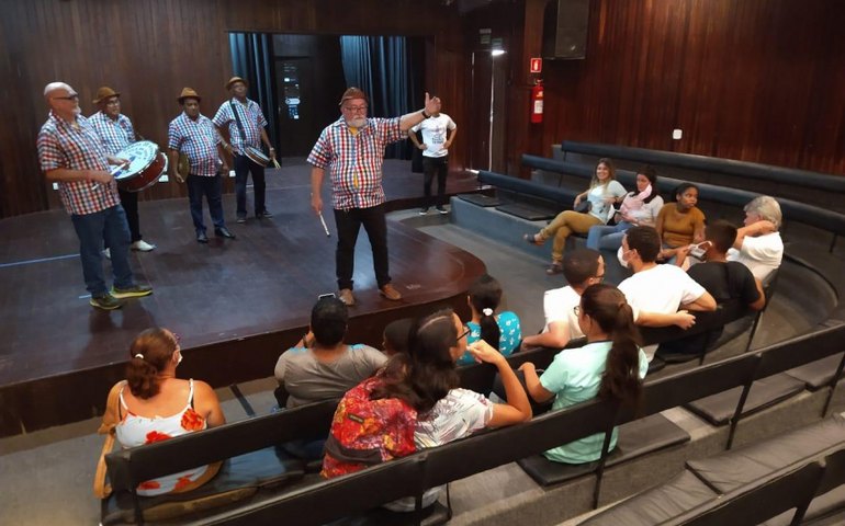 Centro de Atenção Psicossocial Infantojuvenil promove atividades culturais com usuários