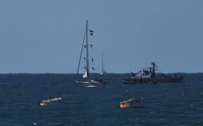 País interceptou barcos em águas internacionais e prendeu ativistas