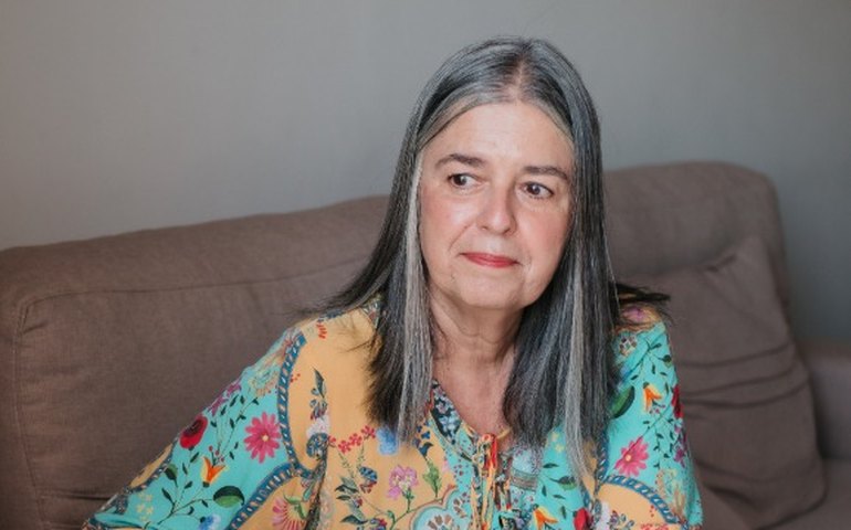 Escritora carioca Lilian Dias lança romance poético sobre finitude e os últimos dias de um homem que nunca parou de crescer