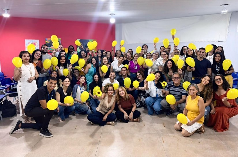 Educação recebe ação do Momento Girassol, iniciativa de cuidado e fortalecimento humano no serviço público